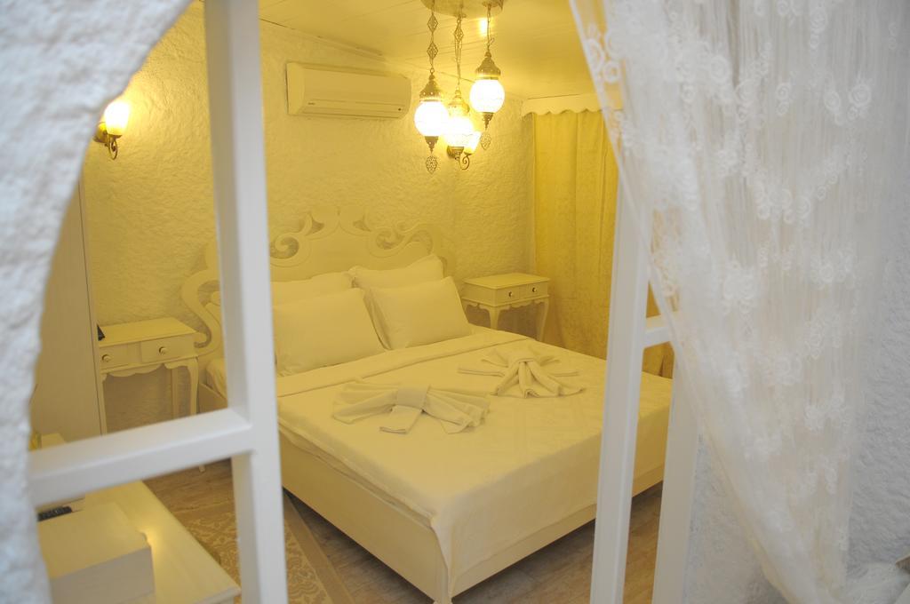 Alacati Alanur Otel الغرفة الصورة