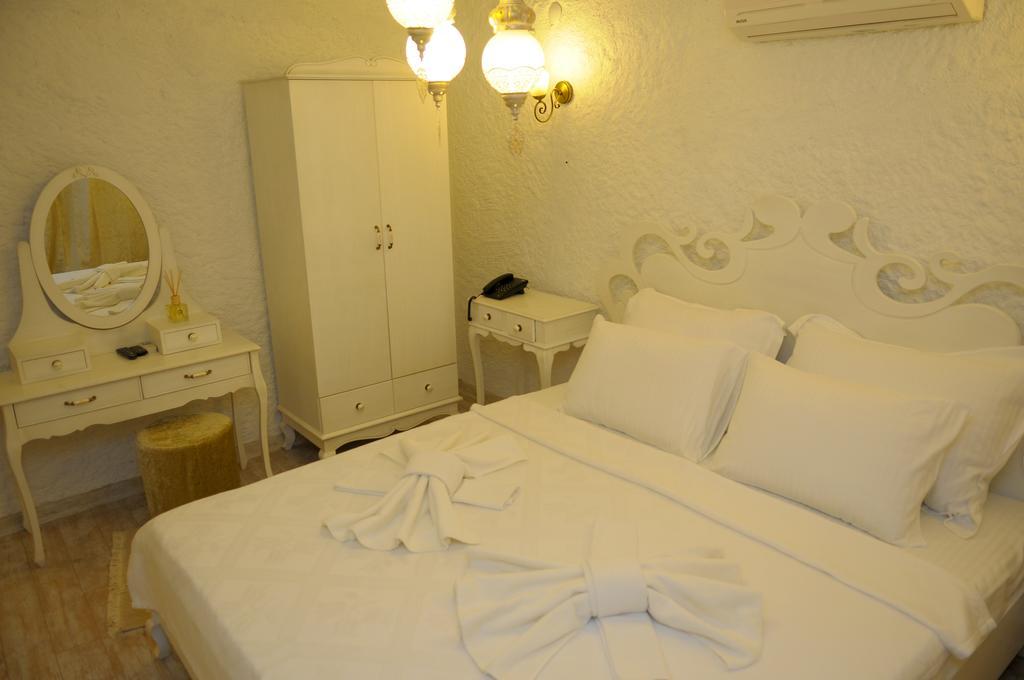 Alacati Alanur Otel الغرفة الصورة