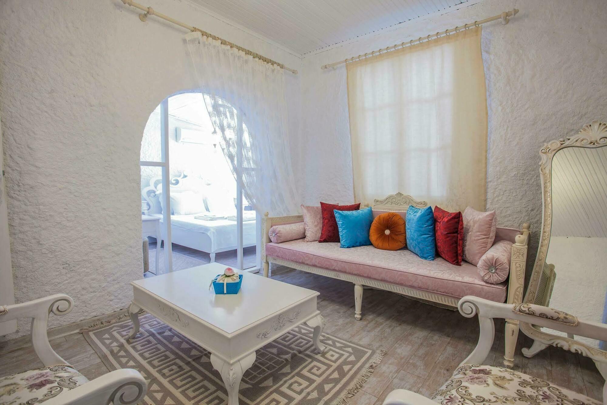 Alacati Alanur Otel المظهر الخارجي الصورة